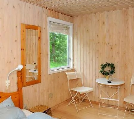 بيت للعطل Four-bedroom Holiday In 50